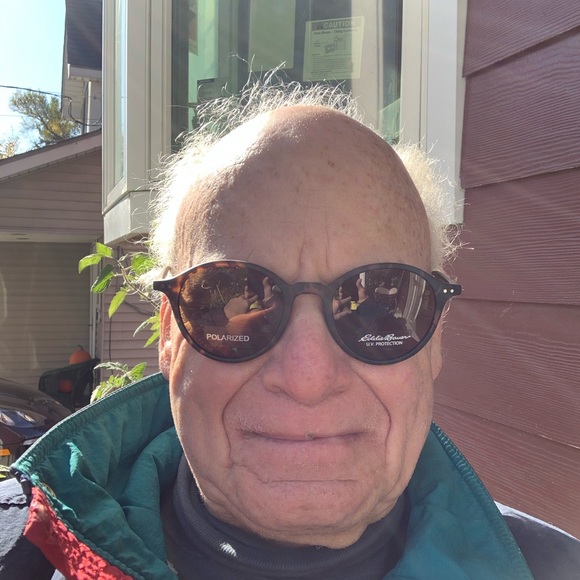 Meet your Posher, Robert - Picture 1 of 1